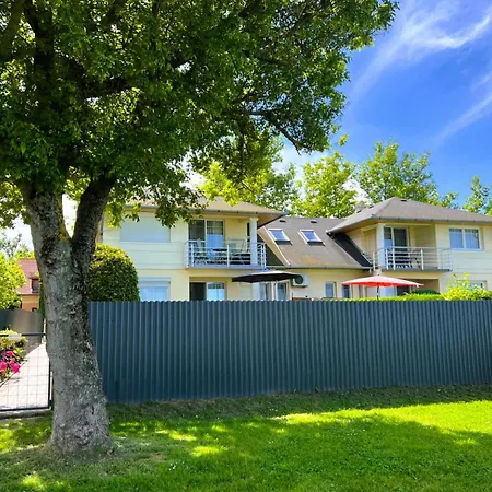 アパート Panorama Balatonboglár